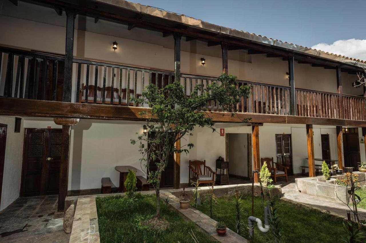 Emilia Hotel Cusco Bagian luar foto